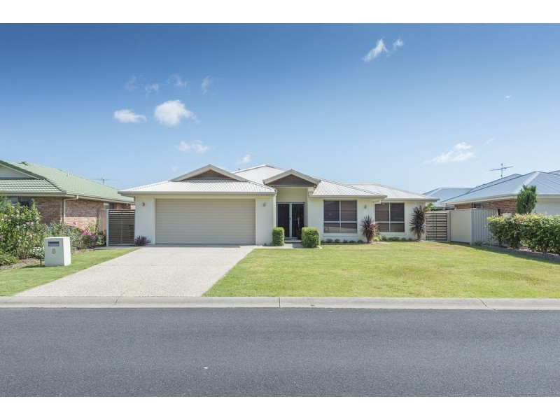 8 Poplar Drive, Grafton NSW 2460