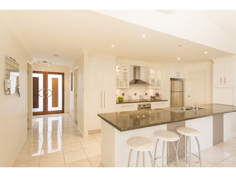 8 Poplar Drive, Grafton NSW 2460