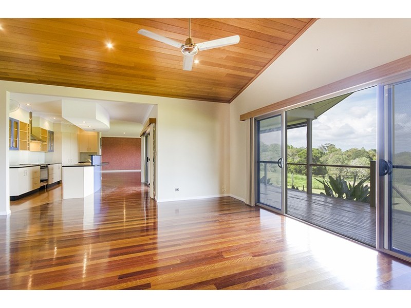 13 Lake Edgecombe Close, Junction Hill NSW 2460