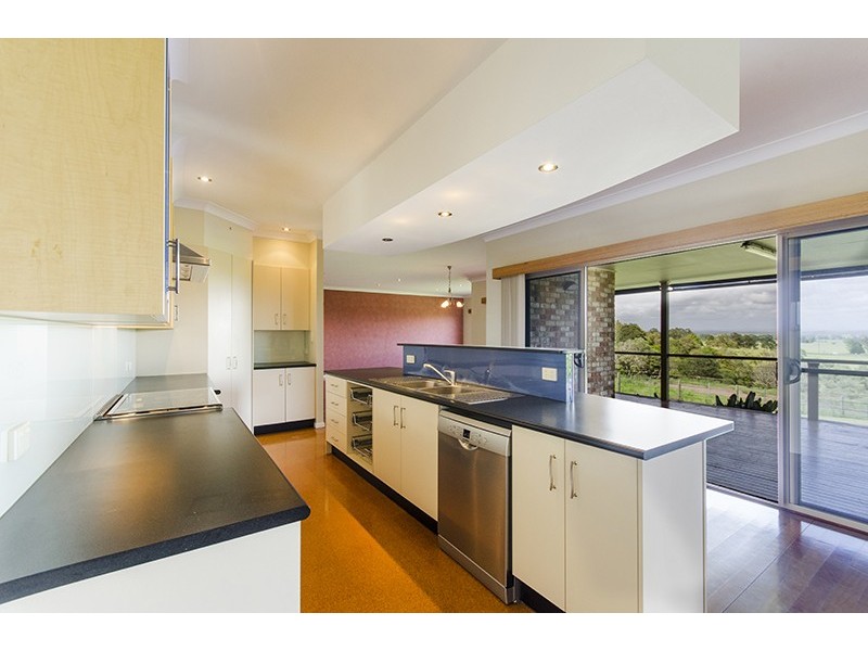 13 Lake Edgecombe Close, Junction Hill NSW 2460