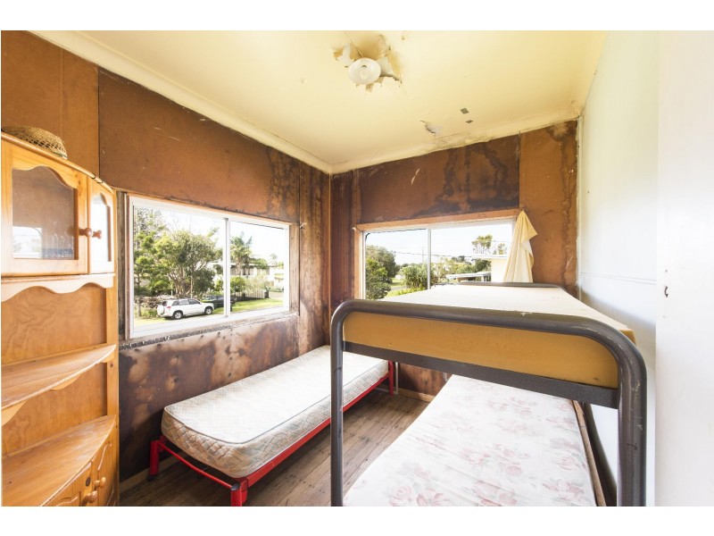 7 Boronia Crescent, Minnie Water NSW 2462