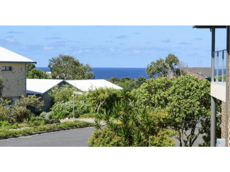 11 Acacia Street, Minnie Water NSW 2462