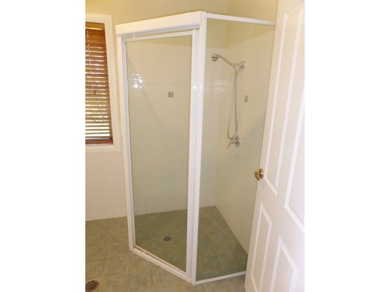 13 Lake Edgecombe Avenue, Junction Hill NSW 2460