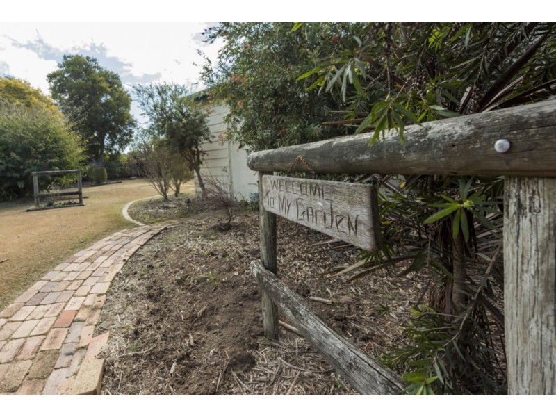 43 Lakkari Street, Coutts Crossing NSW 2460