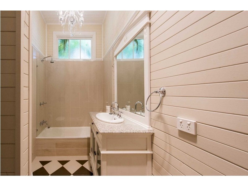 43 Bowtell Avenue, Grafton NSW 2460
