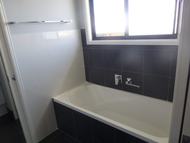 1 Cowper Close, Grafton NSW 2460