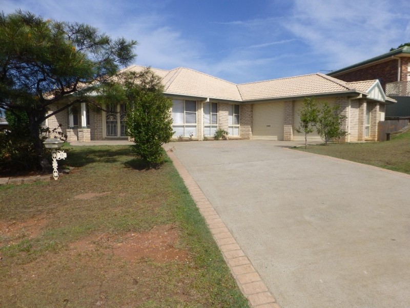 13 Martin Crescent, Junction Hill NSW 2460