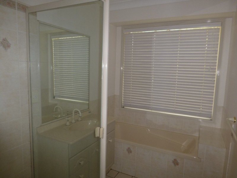 13 Martin Crescent, Junction Hill NSW 2460