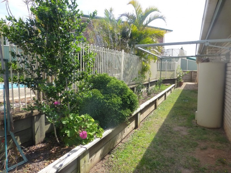 13 Martin Crescent, Junction Hill NSW 2460