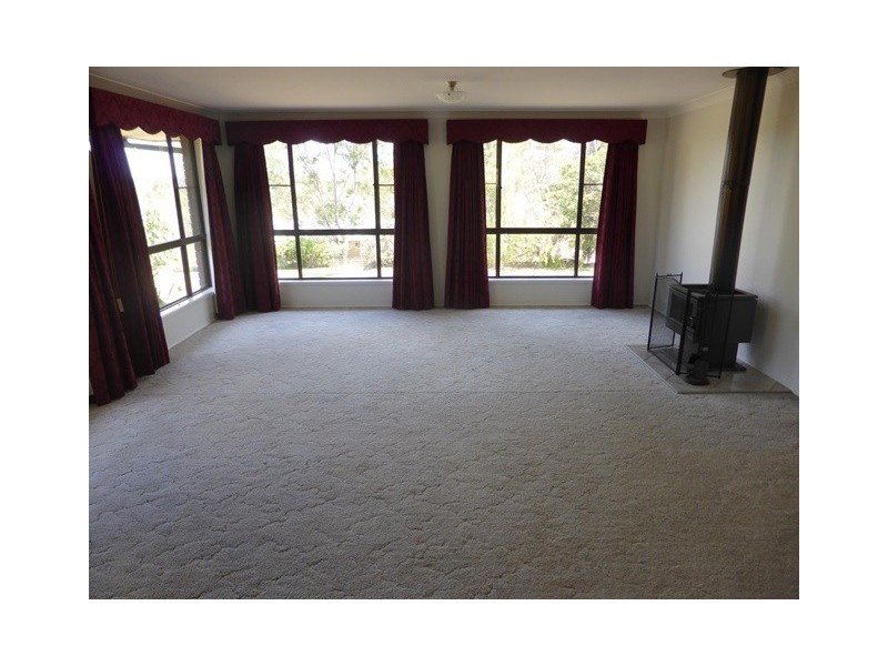 2 Caramana Drive, Waterview Heights, South Grafton NSW 2460