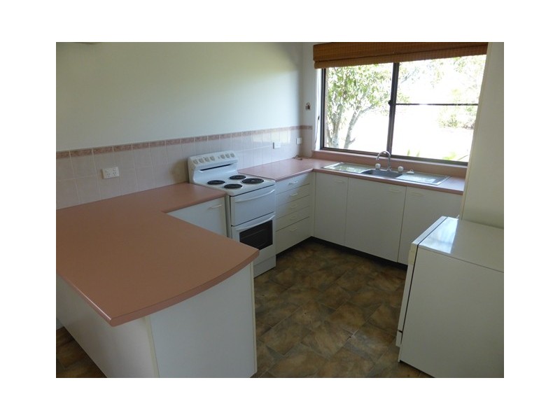 2 Caramana Drive, Waterview Heights, South Grafton NSW 2460