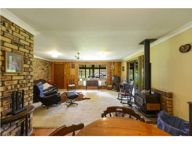 434 Armidale Road, Elland NSW 2460