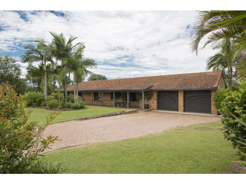 18 Swan Hill Drive, Waterview Heights NSW 2460