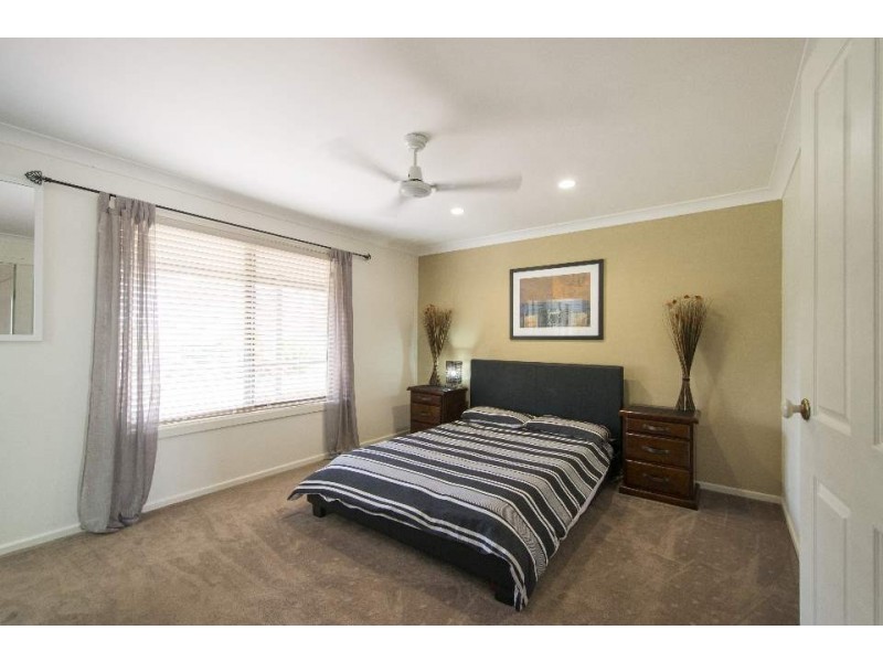 18 Swan Hill Drive, Waterview Heights NSW 2460