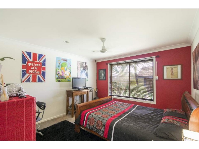 18 Swan Hill Drive, Waterview Heights NSW 2460