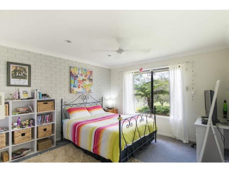 18 Swan Hill Drive, Waterview Heights NSW 2460