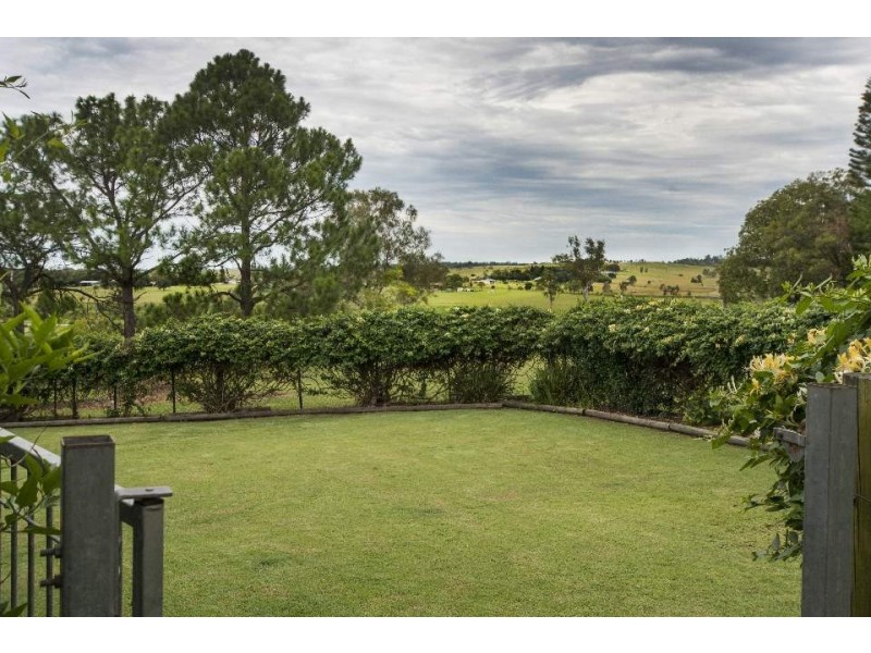 18 Swan Hill Drive, Waterview Heights NSW 2460