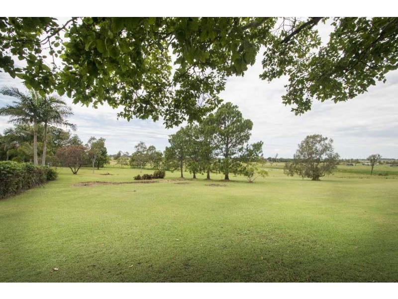 18 Swan Hill Drive, Waterview Heights NSW 2460