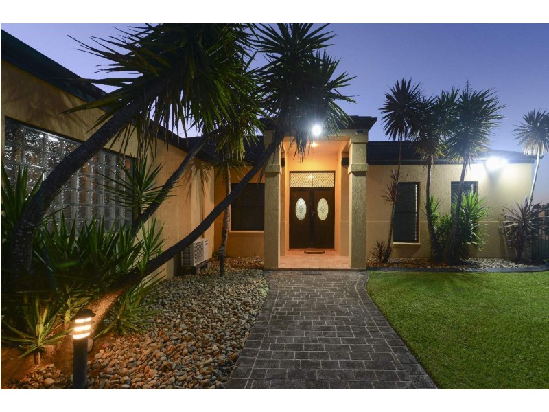 11 North Meadow Drive, Grafton NSW 2460