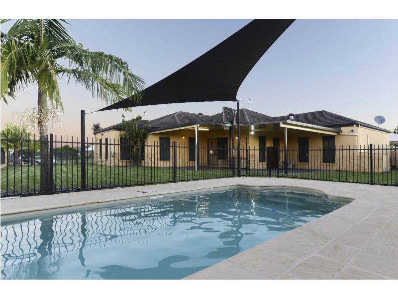 11 North Meadow Drive, Grafton NSW 2460