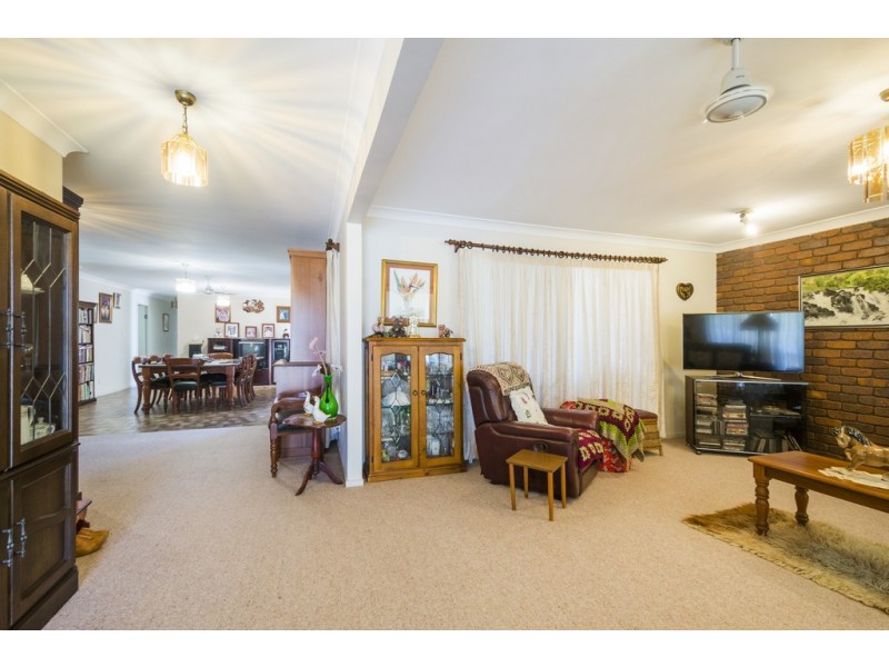 1 Acacia Avenue, Coutts Crossing NSW 2460