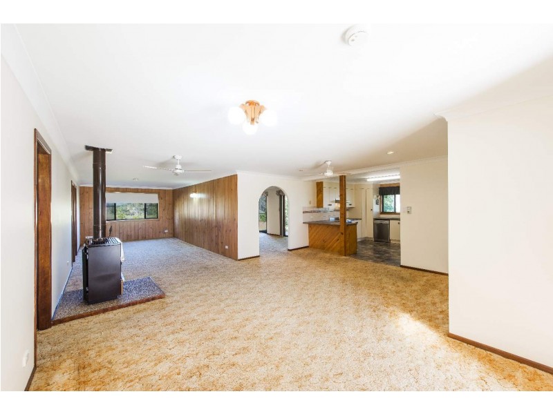 684 Mulquinneys Road, Braunstone NSW 2460