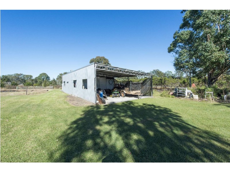 684 Mulquinneys Road, Braunstone NSW 2460