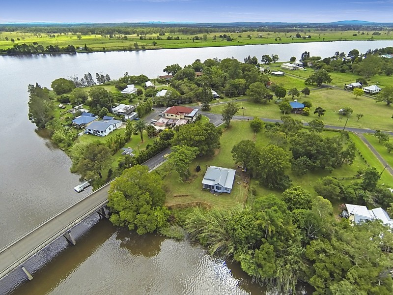 10 Clarence Street, Brushgrove NSW 2460