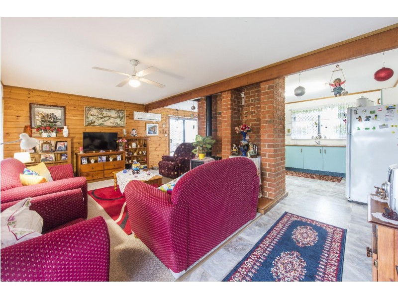 26 Lakkari Street, Coutts Crossing NSW 2460