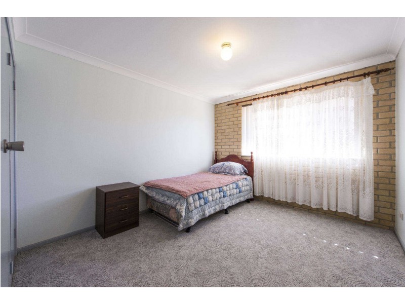 4 SILVERTON STREET, South Grafton NSW 2460