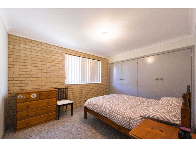 4 SILVERTON STREET, South Grafton NSW 2460