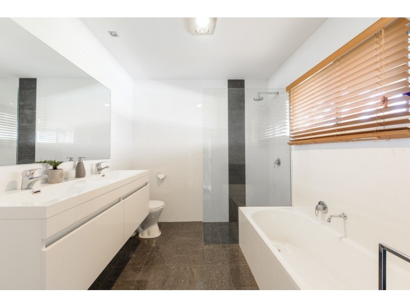 739 Summerland Way, Grafton NSW 2460