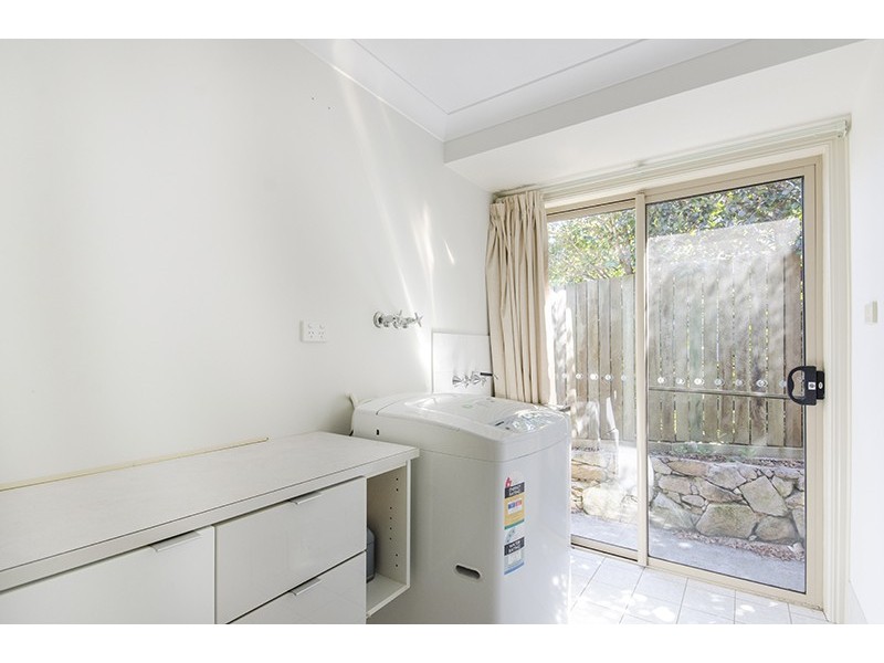 33 Nairn Terrace, Junction Hill NSW 2460