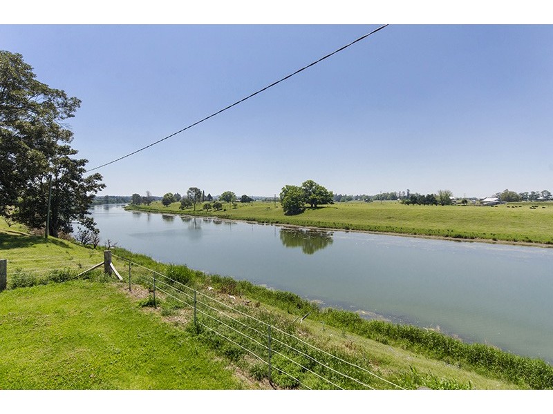 456 Carrs Peninsula Road, Junction Hill NSW 2460