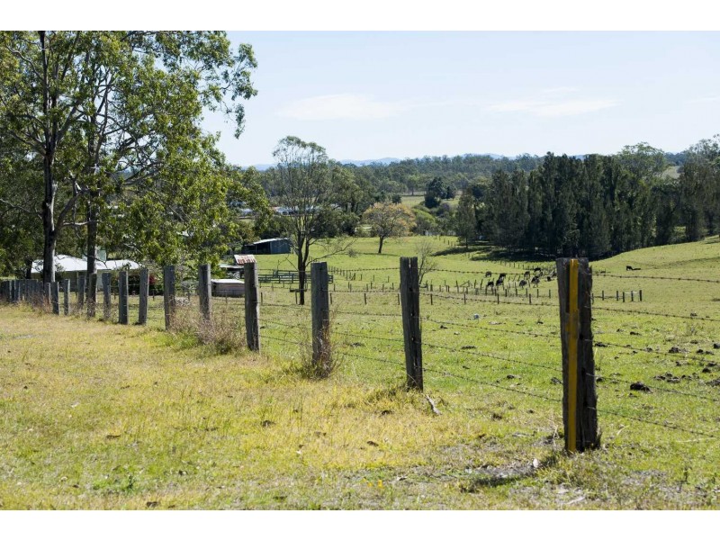 132 Red Lane, Mountain View NSW 2460
