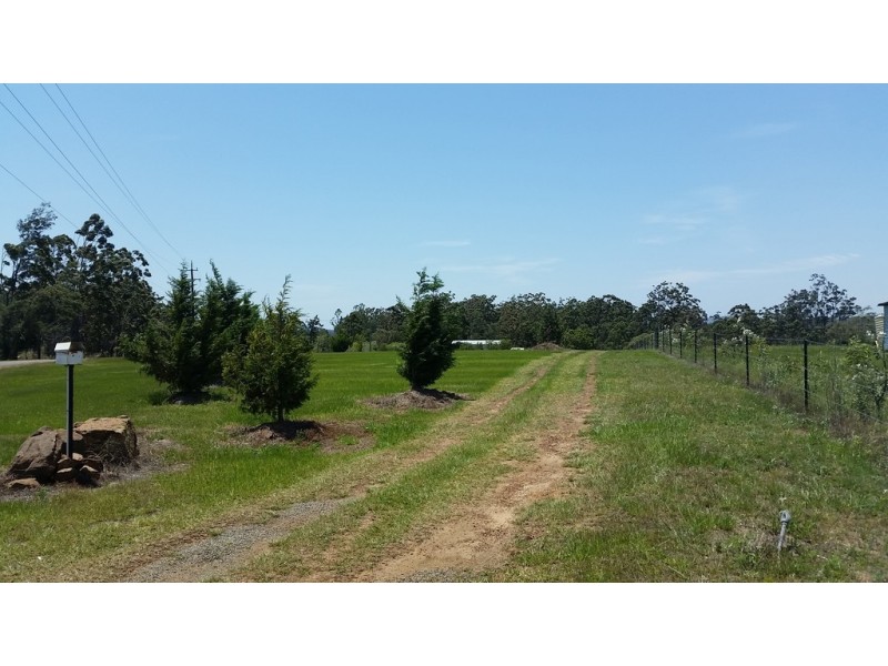 36 THE DESERT, Wells Crossing NSW 2460