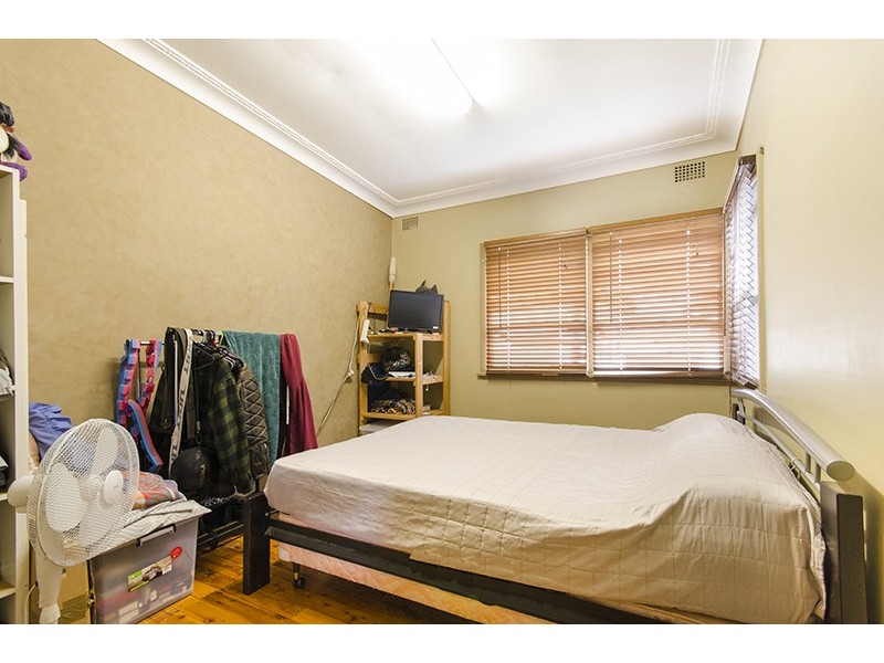 242 BACON STREET, Grafton NSW 2460