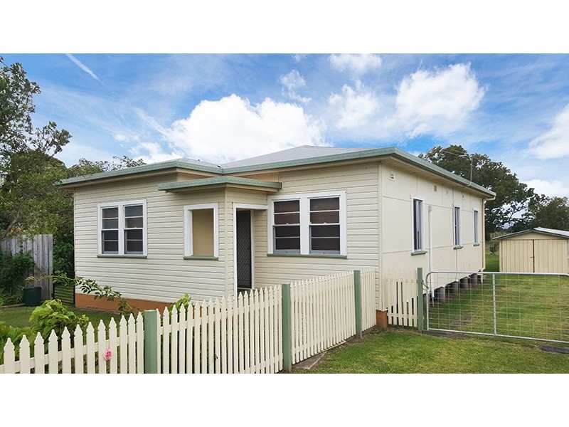 38 Pacific Highway, Ulmarra NSW 2462