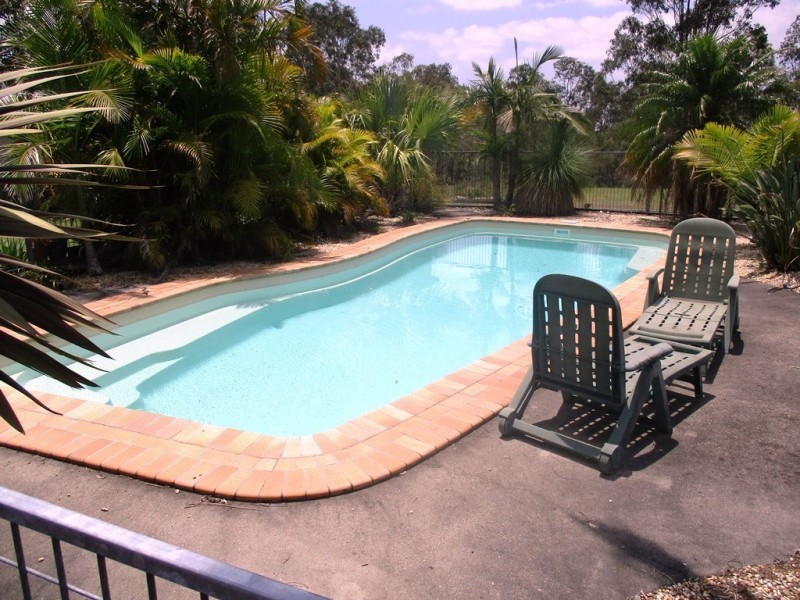 4 Hampton Road, Mountain View NSW 2460