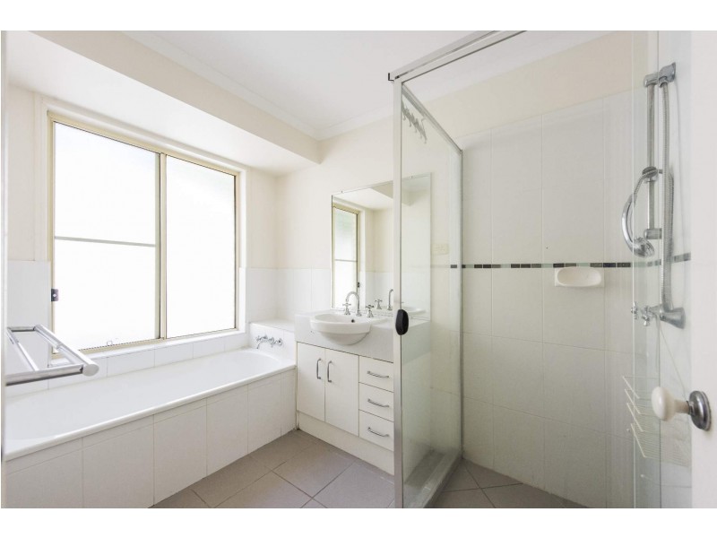 2 STRINGYBARK COURT, South Grafton NSW 2460