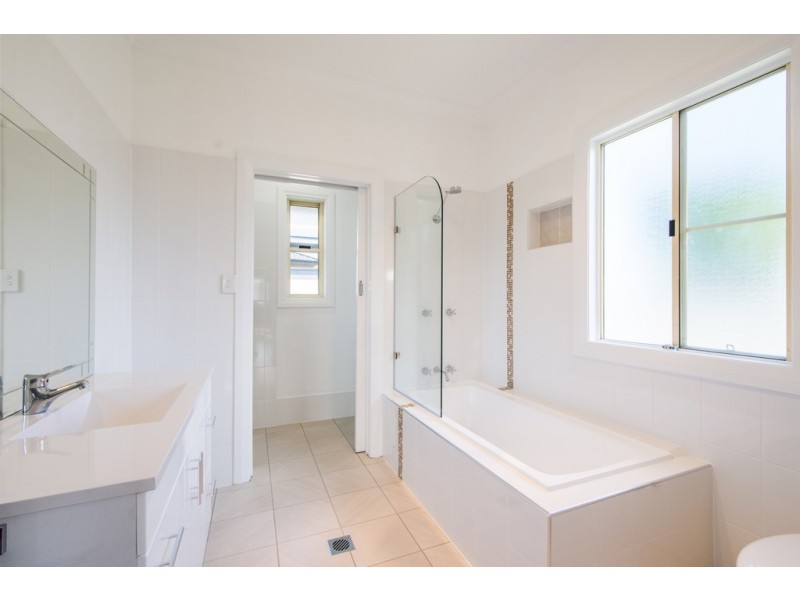 221 Powell Street, Grafton NSW 2460