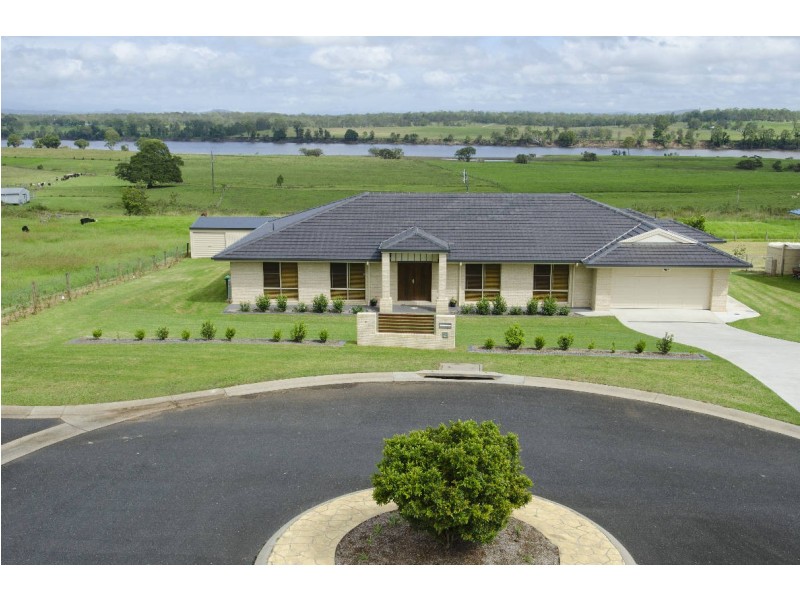 16 Nairn Terrace, Junction Hill NSW 2460