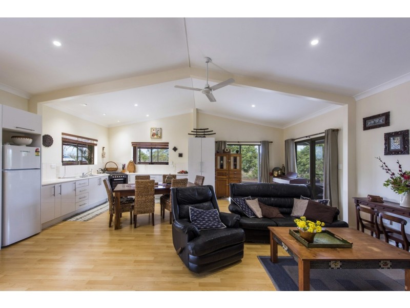 212 Curlew Drive, Lanitza NSW 2460