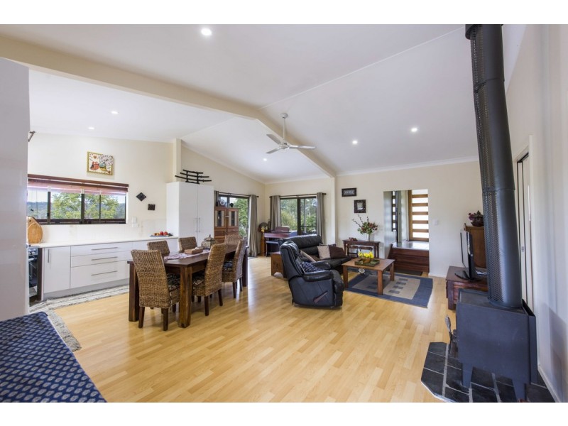 212 Curlew Drive, Lanitza NSW 2460