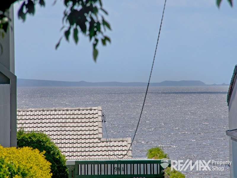 71 Prince Edward Pde, Redcliffe QLD 4020