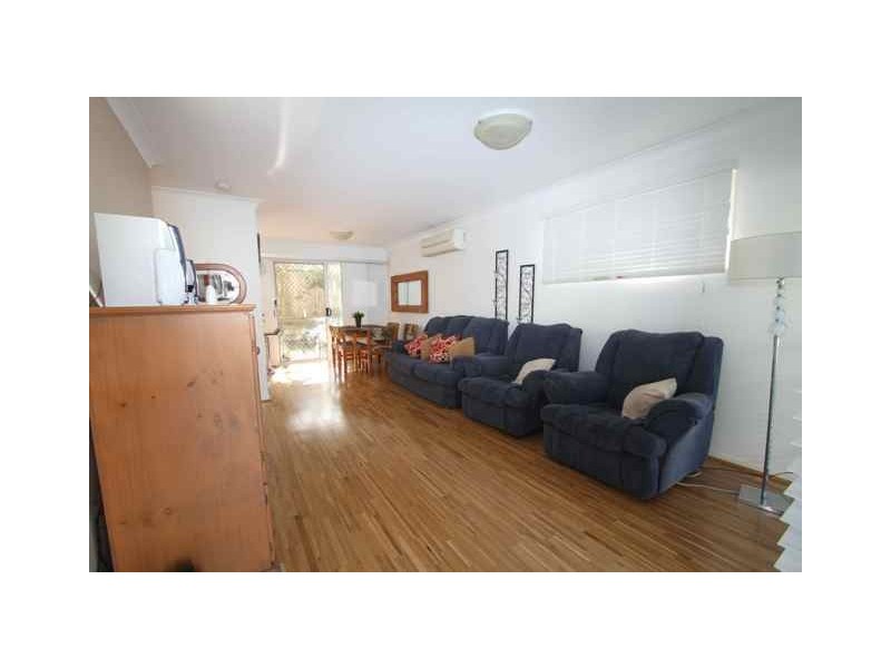 2/9 Pitt Road, Burpengary QLD 4505