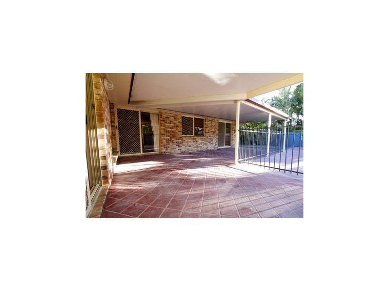 5 Elm Street, Rothwell QLD 4022