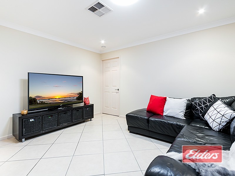 111 Silver Wattle Drive, Jimboomba QLD 4280