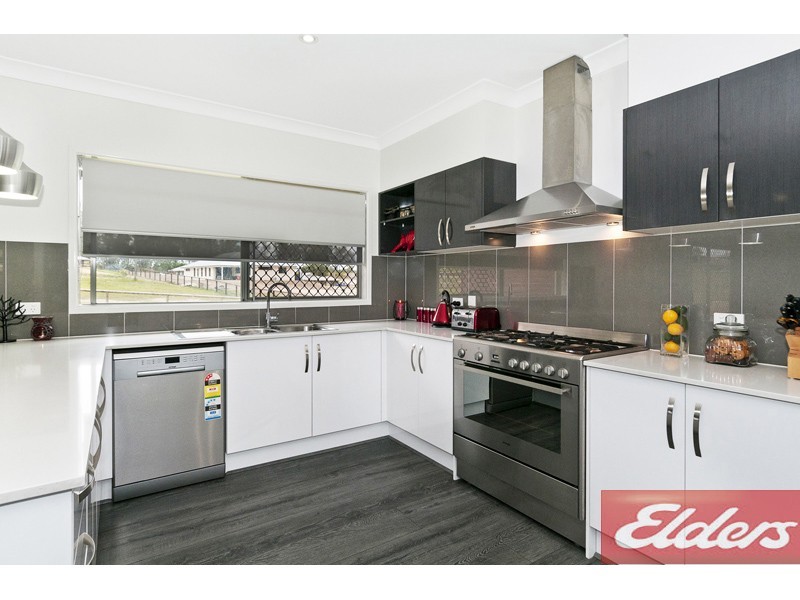 370 Peppertree Drive, Jimboomba QLD 4280