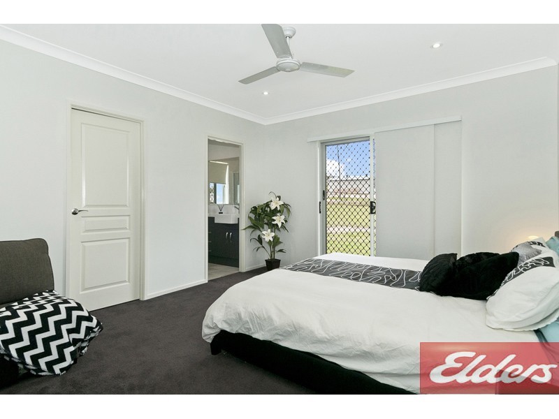 370 Peppertree Drive, Jimboomba QLD 4280